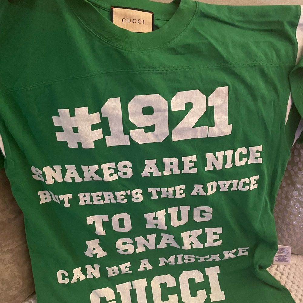 Gucci T-shirt
